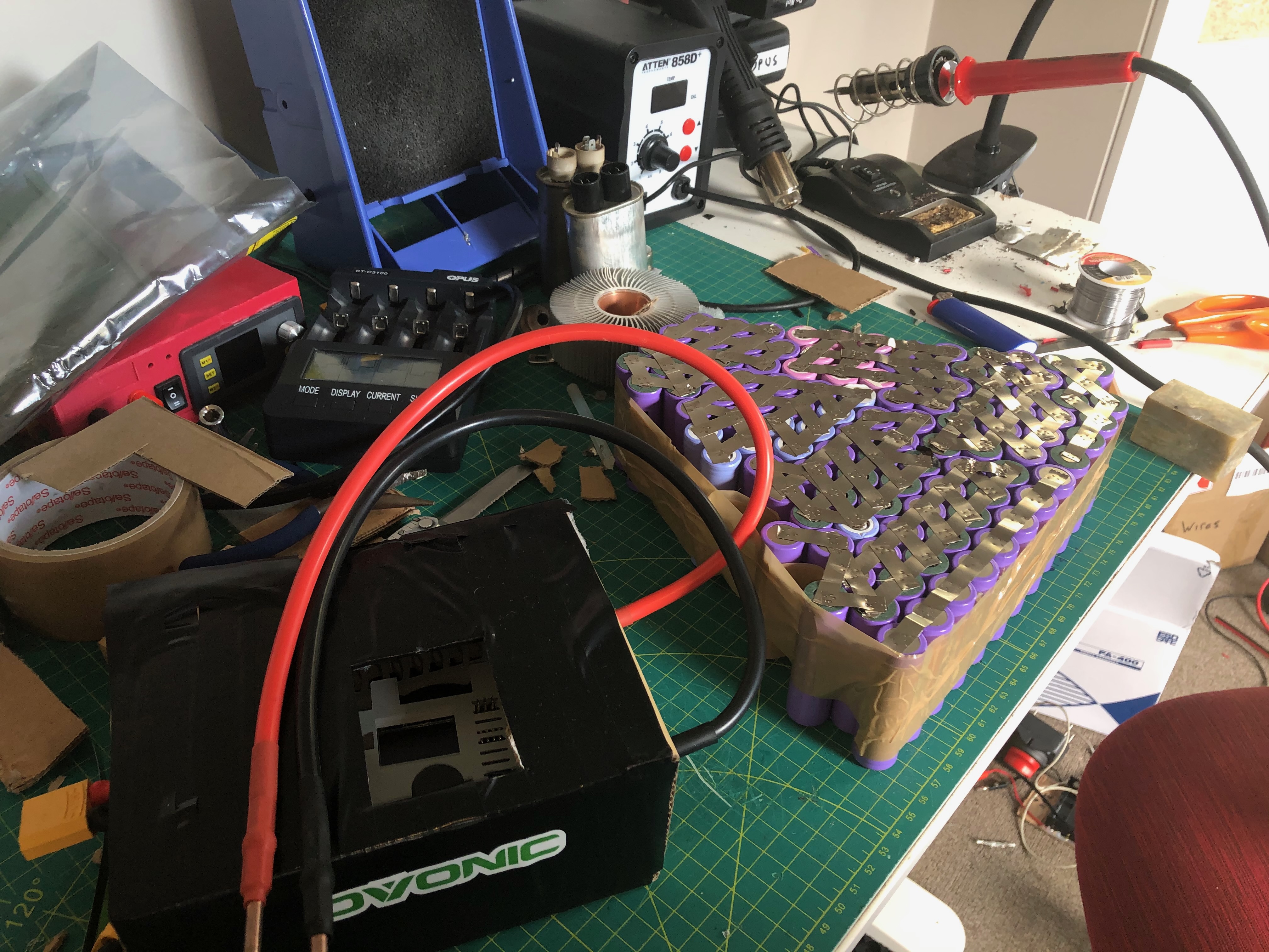 Electric bike battery pack assembly and workshop setup